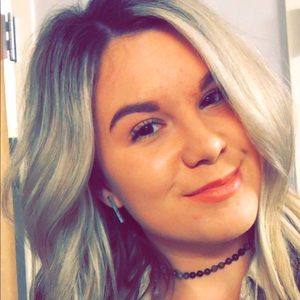 Meet your Posher, Allyson